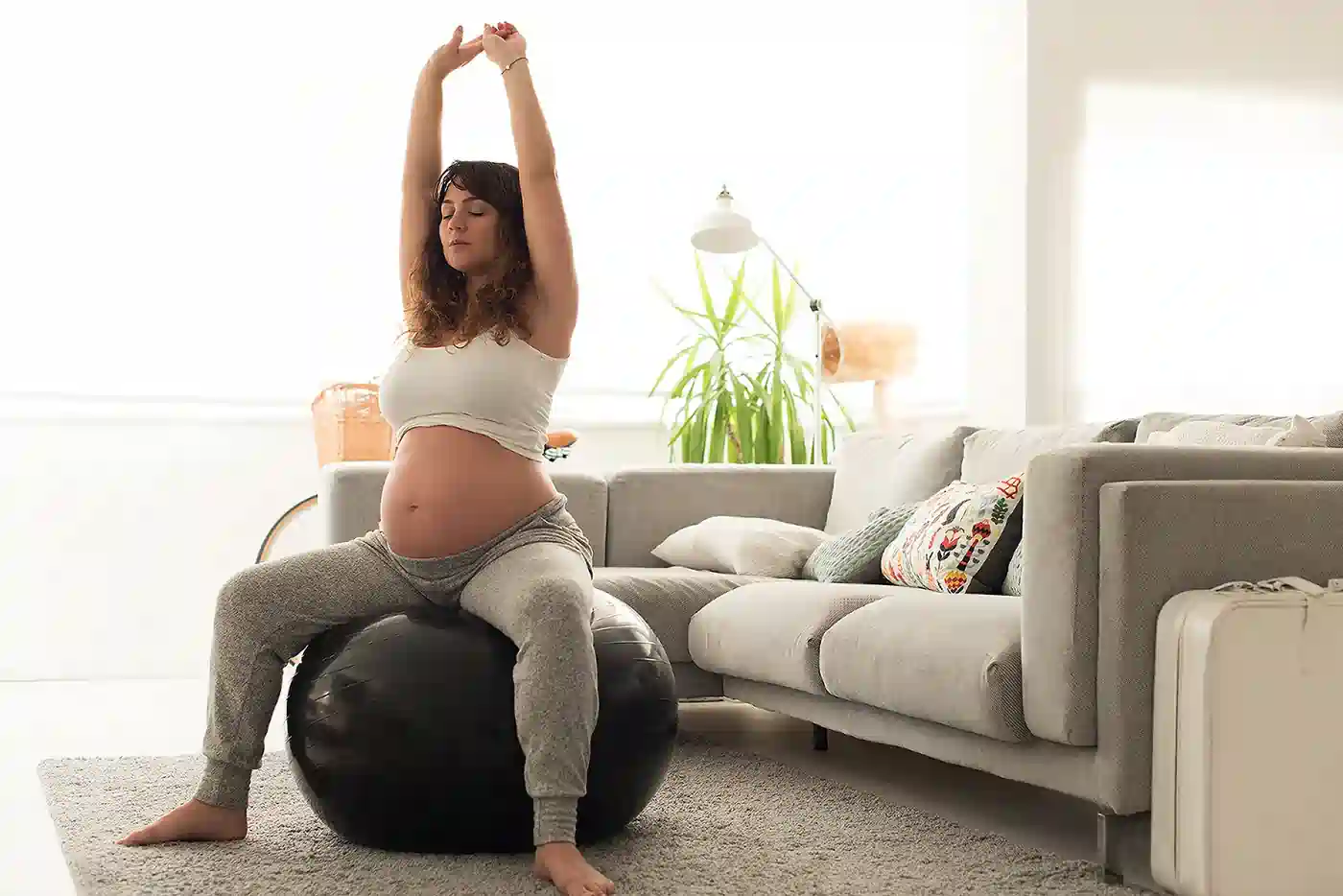 How to Support Your Core Safely During Pregnancy Rhyl